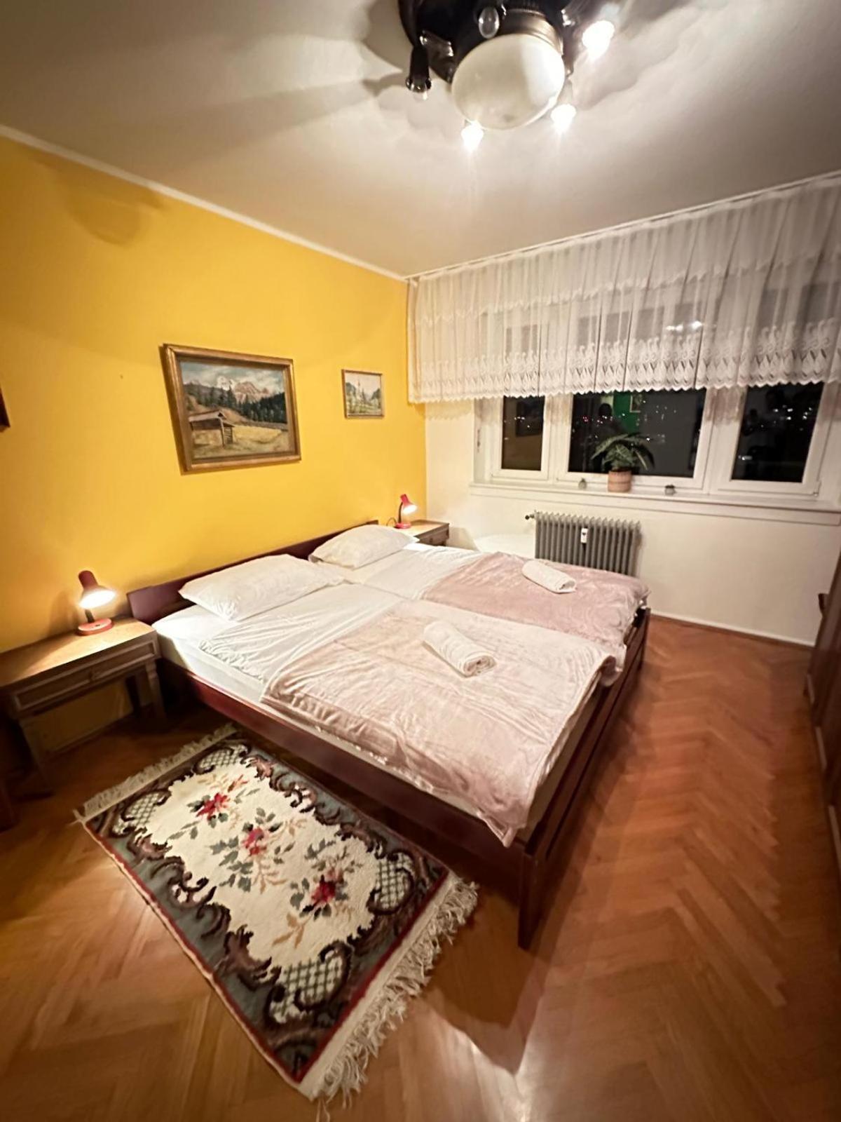 דירות Ljubljana Center With A Castle View, Parking מראה חיצוני תמונה
